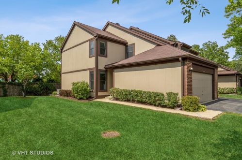 147 Shadowbend Dr, Wheeling, IL 60090-3151