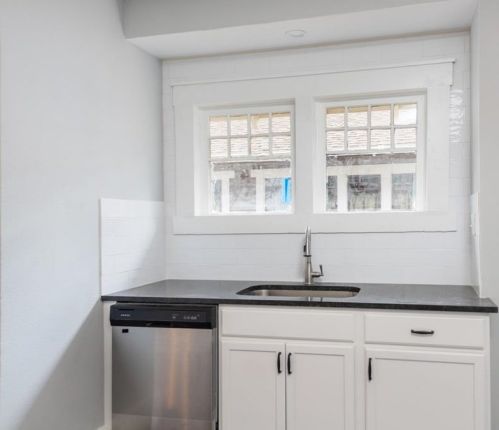 2218 Fairmount Ave, Fort Worth TX  76110-1822 exterior