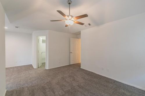 1602 Palisades Dr, Carrollton TX 75007-5043 exterior