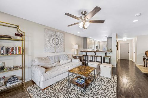 4048 Ridglea Country Club Dr, Fort Worth, TX 76126-2348