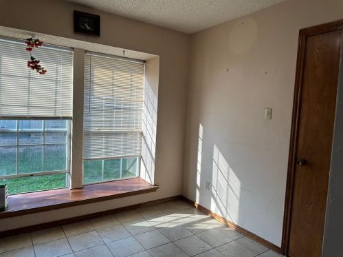 305 Marriott Ln, Garland TX  75040-3652 exterior