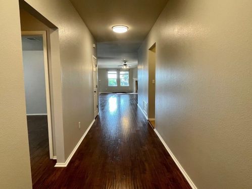 9405 Castle Pines Dr, Austin TX  78717-3967 exterior