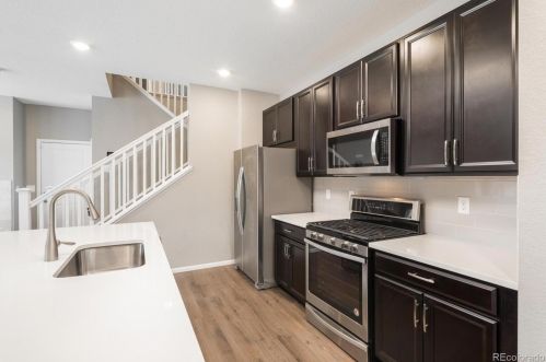 21945 Quincy Pl, Denver CO 80015 exterior