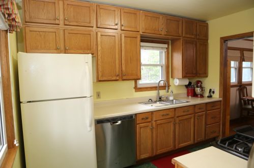 1679 Charles Ave, Saint Paul MN  55104-2227 exterior