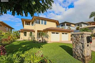 99 Kahana Nui Rd, Lahaina, HI 96761-8373