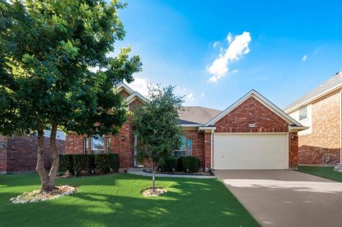 4624 Fountain Ridge Dr, Fort Worth, TX 76123-2916