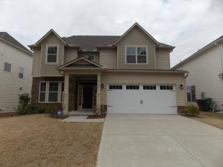 4137 Plum Branch Dr, Cary, NC 27519-8801