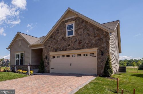 493 Dry Dock Ct, Greenbackville, VA 23356-2222