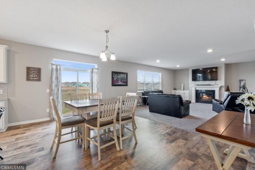 18866 Edison Ct, Otsego, MN 55330