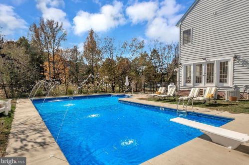 10107 Palmer Ct, Spotsylvania, VA 22553-3625
