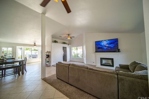 22839 Navut Ave, Wildomar, CA 92595-9513