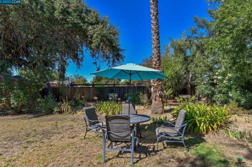 2345 Belmont Rd, Concord CA  94520-3411 exterior