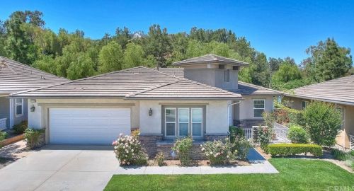 21589 Magnolia St, Walnut, CA 91789-2142
