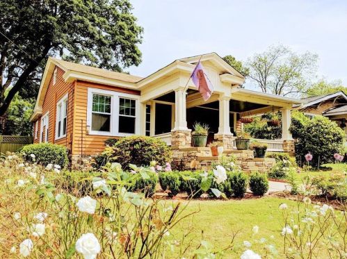 1793 Lyle Ave, Atlanta, GA 30337-1202