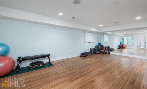 4711 Dudley Ln, Atlanta GA  30327-3330 exterior
