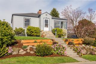 3616 Andover St, Seattle, WA 98126-2433