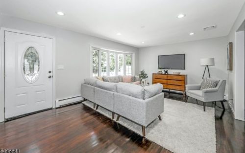 32 Stansfield Pl, Paterson NJ  07508-1672 exterior