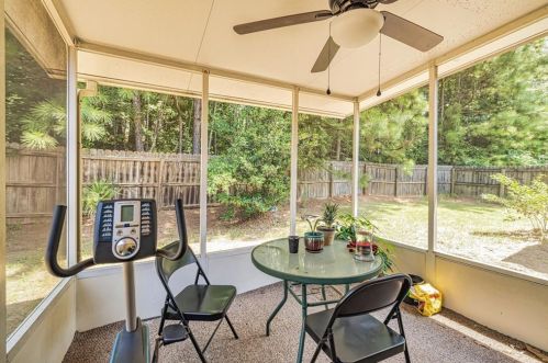 108 Brandon Ridge Cir, Stockbridge GA  30281-6484 exterior