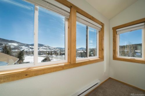 315 Chipmunk Cir, Silverthorne CO 80498-9205 exterior
