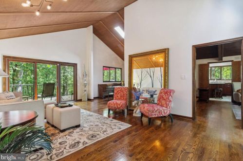 7015 Pindell School Rd, Fulton MD  20759-9715 exterior