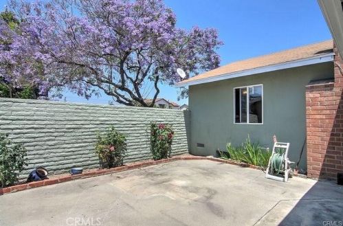 621 Broadview St, Anaheim, CA 92804-2648