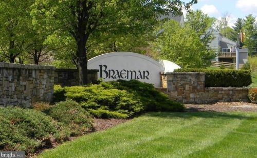9878 Dochart Sound Ln, Bristow VA  20136-2590 exterior