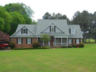 84 Cherokee Fairways, Cedartown, GA 30125-4355