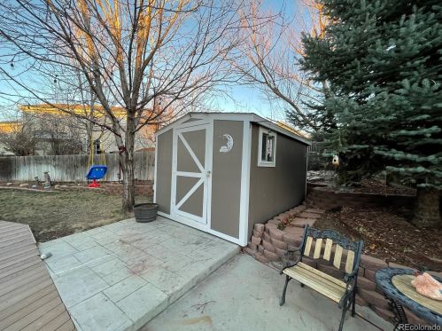 5226 Riviera Cir, Aurora CO 80015-6016 exterior