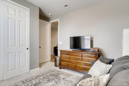 203 Kewaunee Way, Aurora CO 80016-4327 exterior