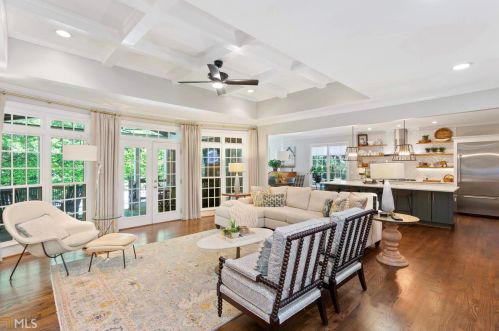 1500 Brookhaven Trce, Atlanta GA  30319-2557 exterior