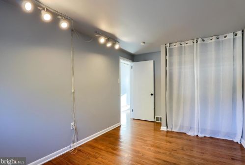 829 Fountain Ave, Lancaster PA 17601-4532 exterior