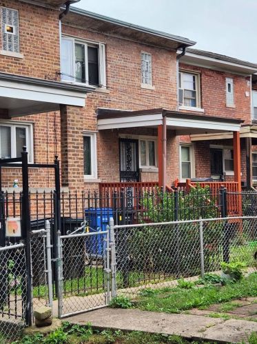 8352 Ingleside Ave, Chicago IL  60619-5904 exterior