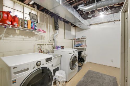 1132 Cook Ave, Saint Paul MN  55106-3325 exterior