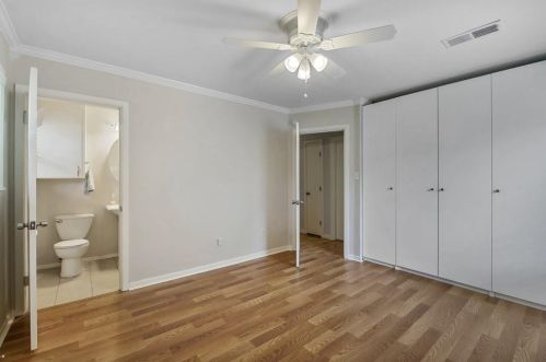 5221 Wosley Dr, Fort Worth TX  76133-2217 exterior