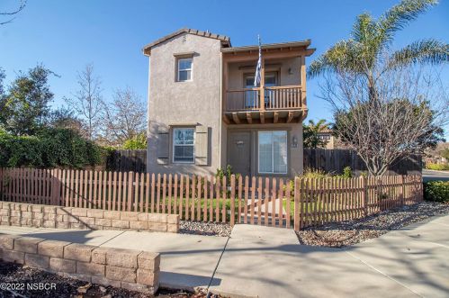 2339 Cottage Ln, Santa Maria, CA 93455-1368