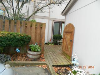 6293 Bidwell Ln, Columbus OH  43213-3446 exterior