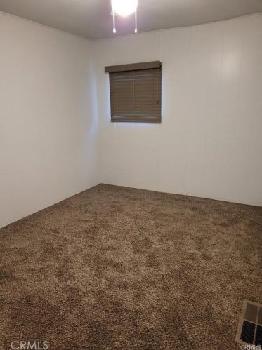 525 Gilbert St, Anaheim CA  92801-5034 exterior