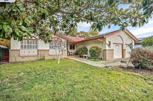 4262 Drake Ct, Livermore, CA 94550-4910
