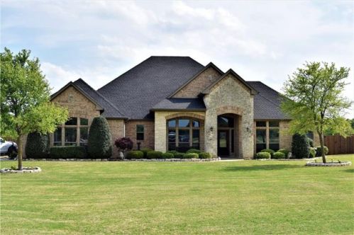 3240 Mccarver Ct, Midlothian, TX 76065-3729