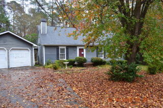300 James Pl, Macon, GA 31220-2617