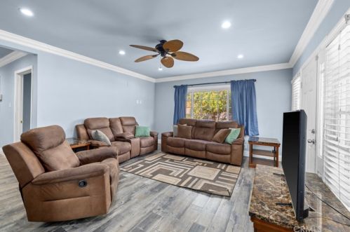 1503 Mckinley Ave, Compton, CA 90220-3958
