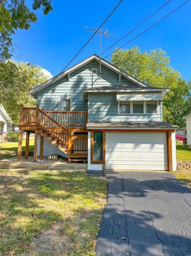 707 Warne St, Festus, MO 63028-1352