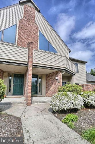 507 Cherrington Dr, Harrisburg, PA 17110-9489
