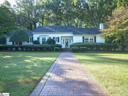 121 Woodlawn Dr, Laurens, SC 29360-2741