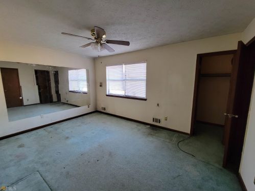 6905 Babbling Brk Dr, Rex GA 30273-2431 exterior