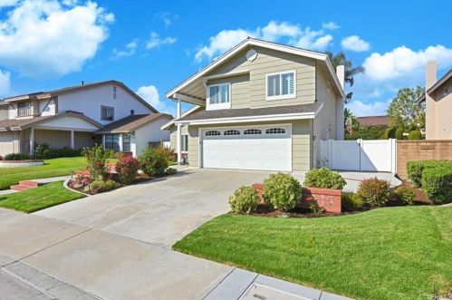 25936 Glenhurst, El Toro, CA 92630-5546