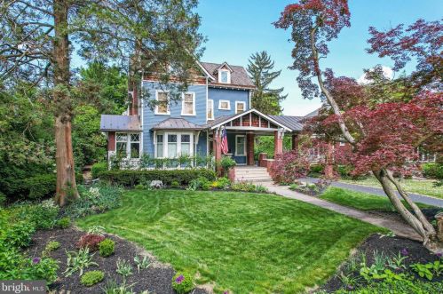 203 Elmwood Blvd, York, PA 17403-1924