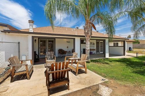 20101 Camino Del Sol, Riverside CA  92508-2423 exterior