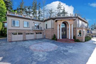 1477 Mukilteo Ln, Mukilteo, WA 98275-1721