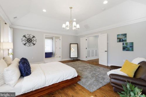 199 Snowden Ln, Princeton NJ 08540-3629 exterior